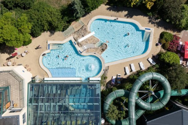 default Schwimmbad im Rhön Park Aktiv Resort